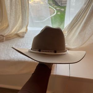 STETSON BRAND NEW 7 1/8 hat never worn!!